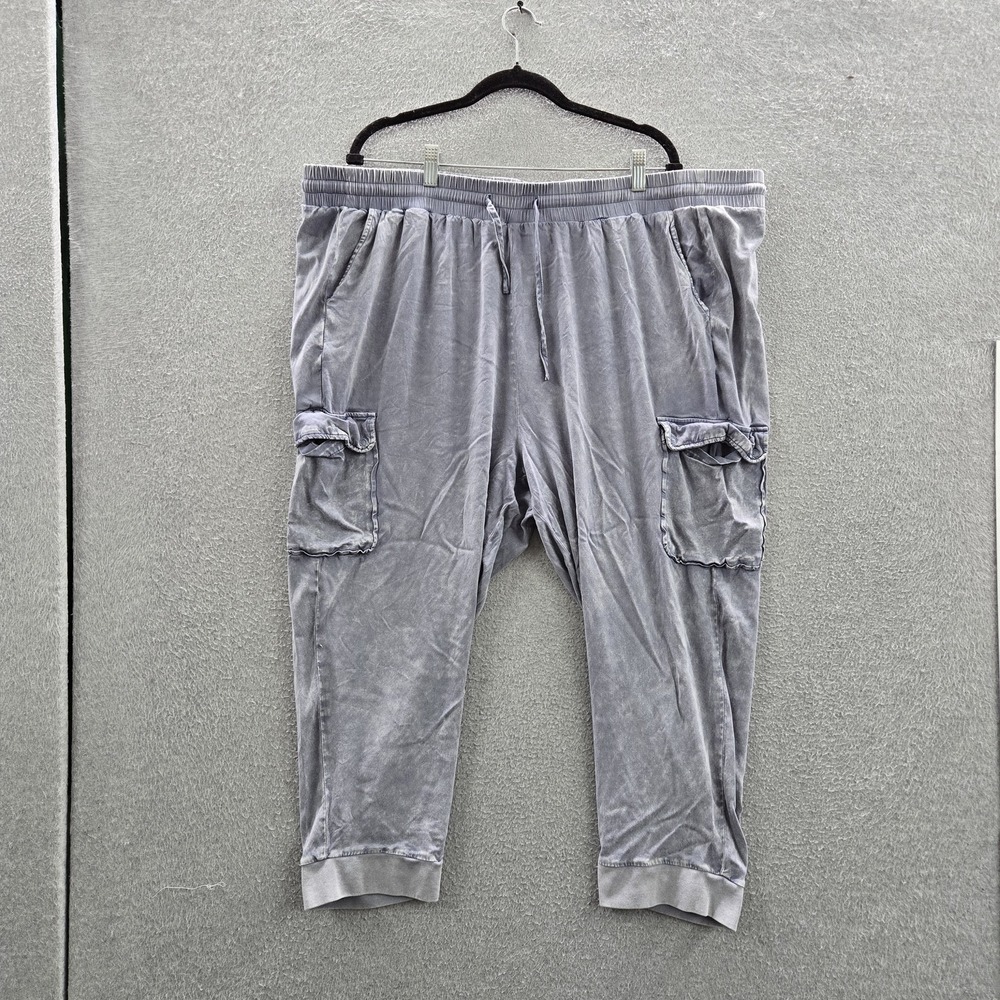 Torrid Women Pants 4 Gray Cargo Cropped Button 21" Inseam READ